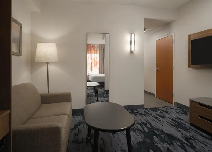 Fairfield Inn And Suites Cleveland